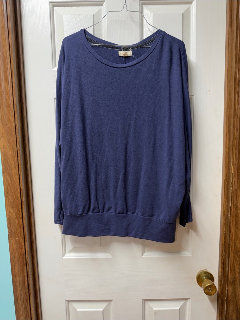Women's Navy Blue Lightweight Long-Sleeve Sweater Cupio M